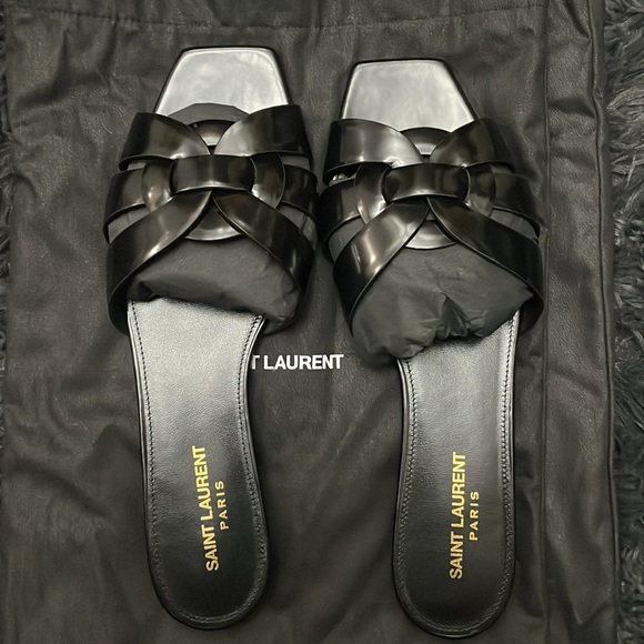 Saint Laurent TRIBUTE MULES IN PATENT LEATHER size 39.5 in Black women brand new - Picture 1 of 10